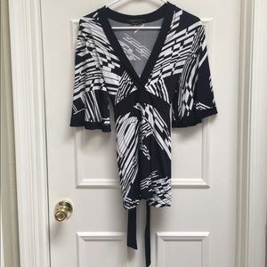 BCBG MAXAZRIA Deep V neck blouse